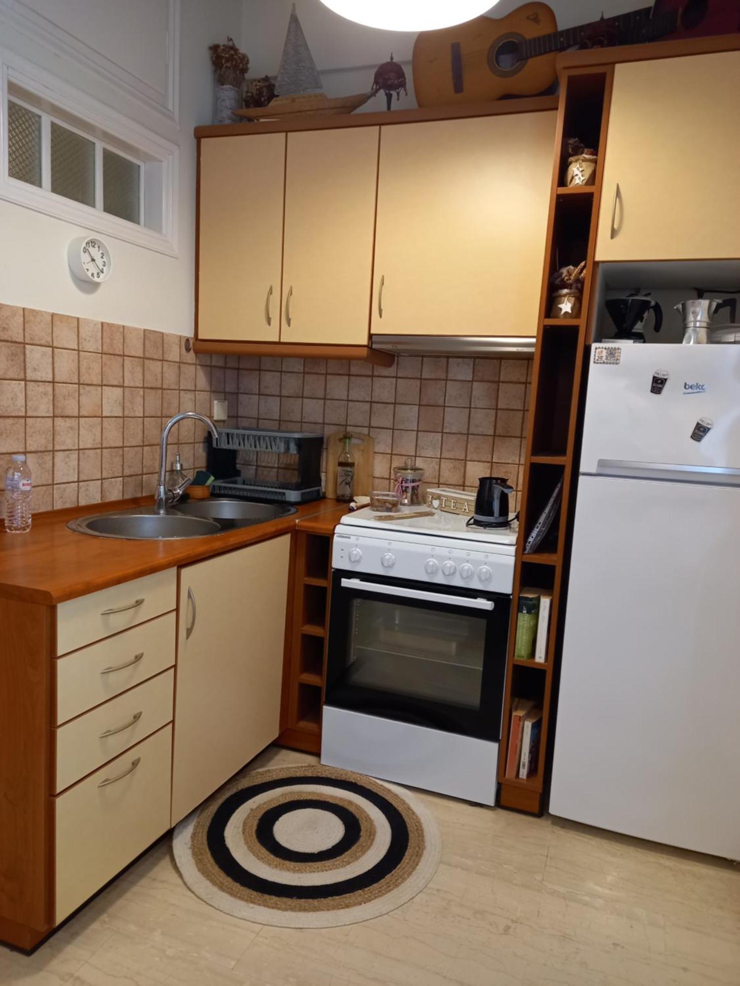 Evie'S Apartment Каламата Екстериор снимка